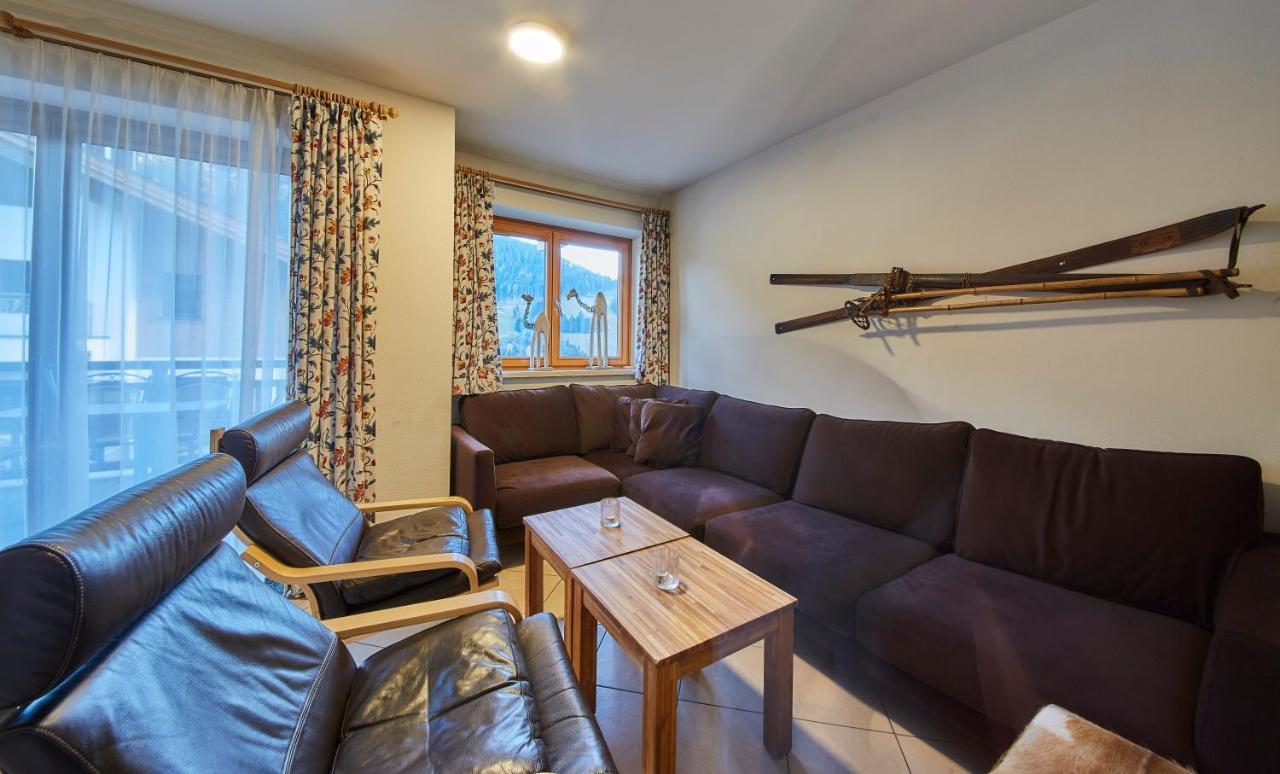 Appartements Hollandia Saalbach-Hinterglemm Bagian luar foto