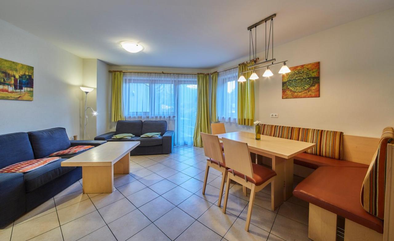 Appartements Hollandia Saalbach-Hinterglemm Bagian luar foto