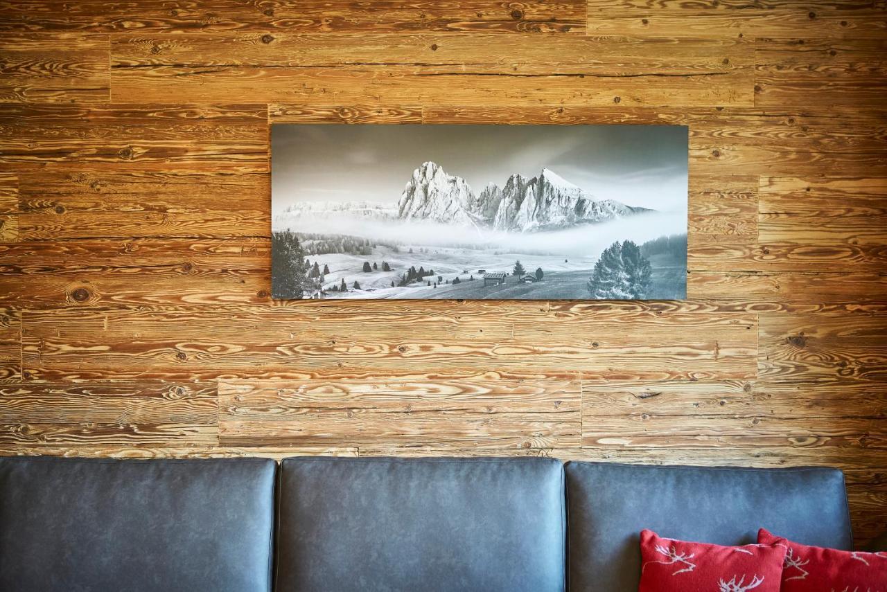 Appartements Hollandia Saalbach-Hinterglemm Bagian luar foto