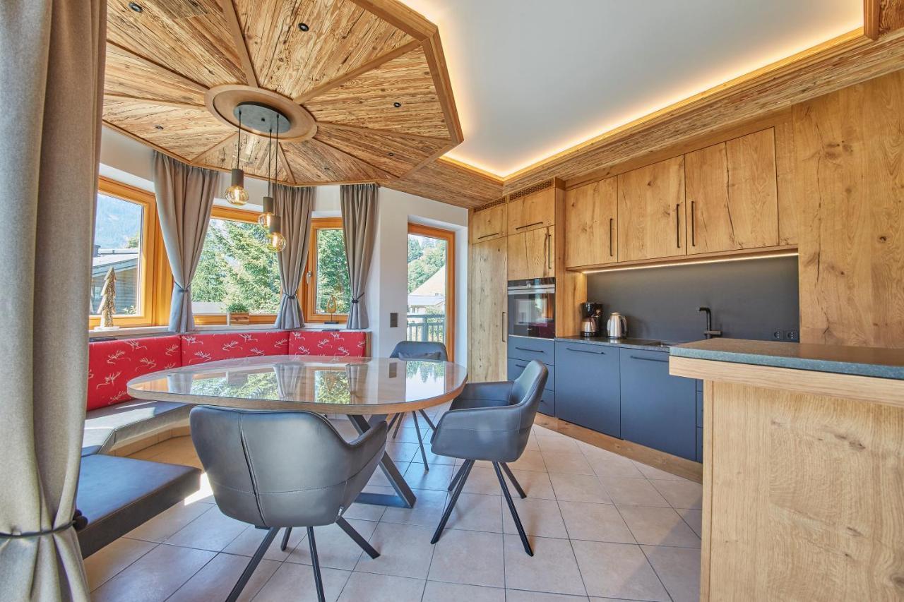 Appartements Hollandia Saalbach-Hinterglemm Bagian luar foto