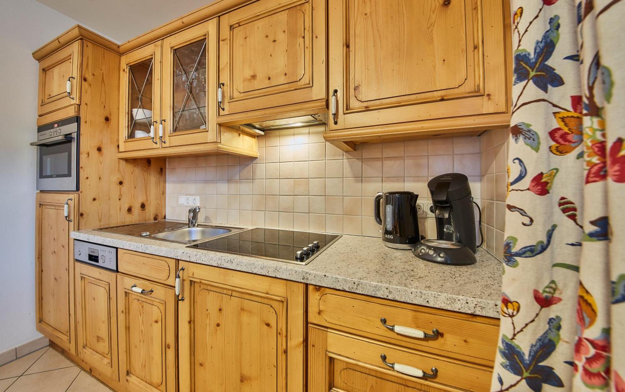 Appartements Hollandia Saalbach-Hinterglemm Ruang foto